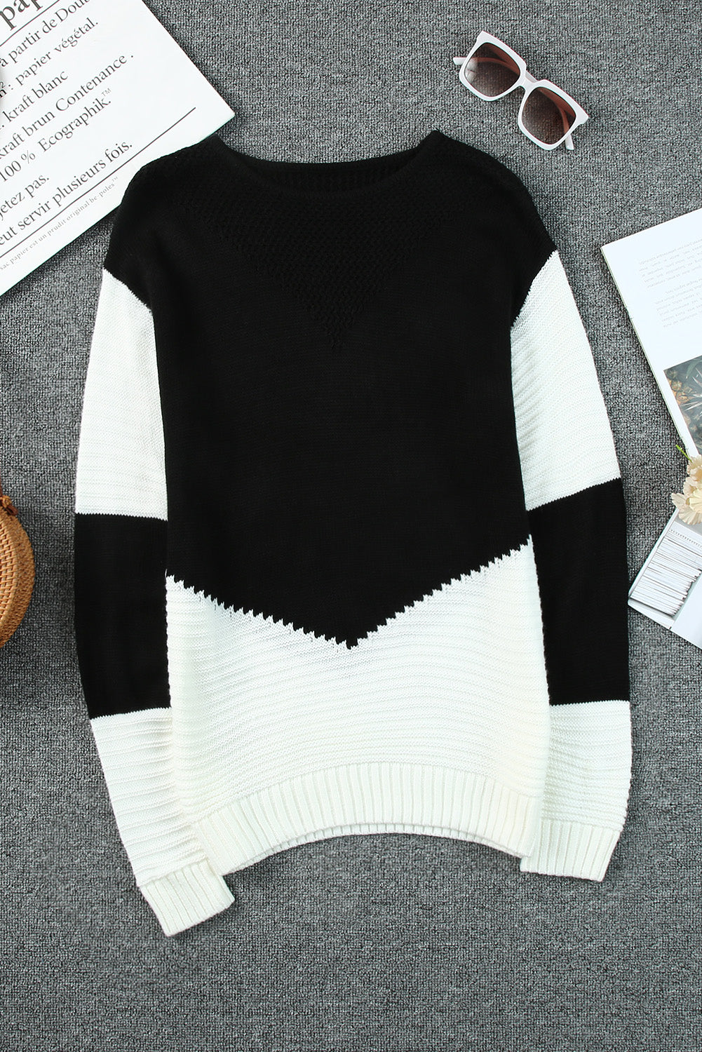 Black Two-Tone Chevron Pullover Sweater