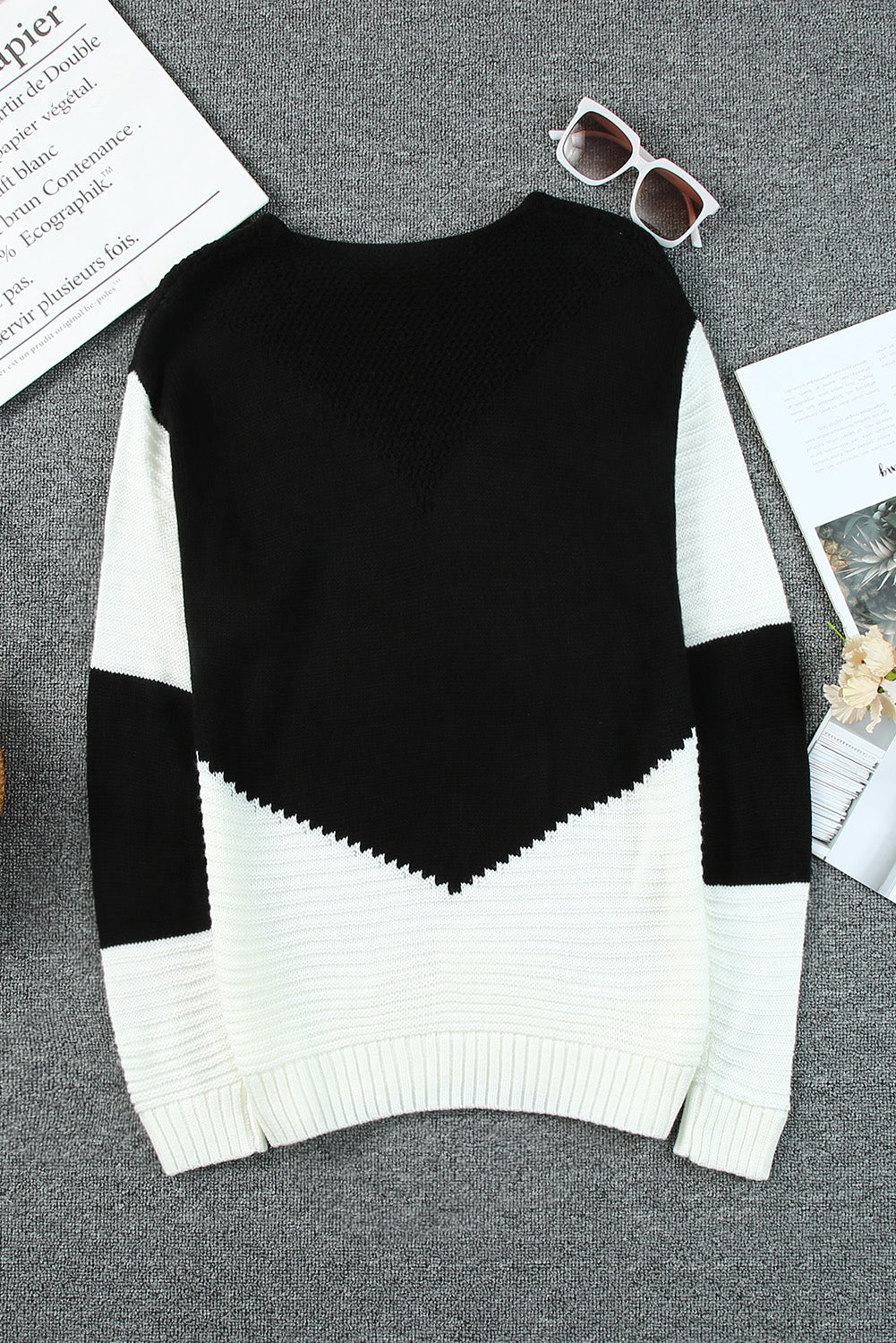 Black Two-Tone Chevron Pullover Sweater